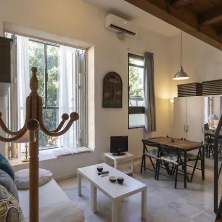 San Leandro De Oasis En El Centro *